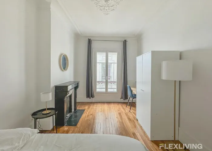 アパート Spacious 4-bedroom In Alesia *